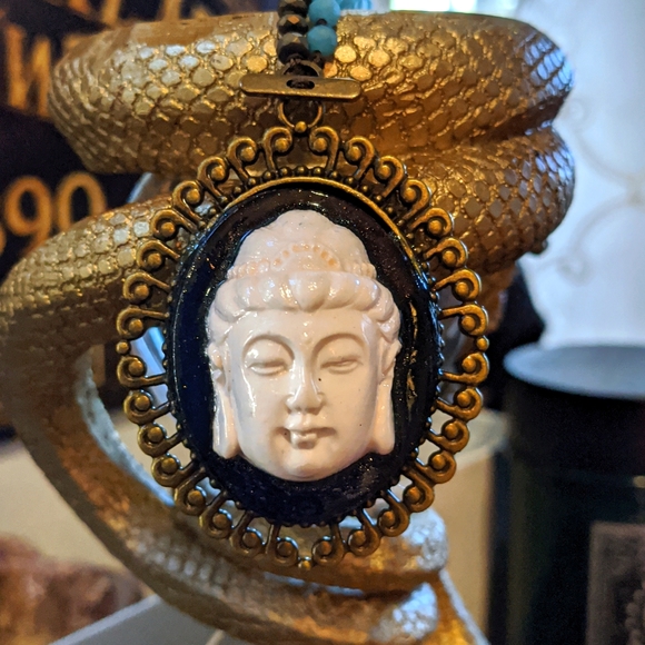 Siddartha Cameo - Picture 2 of 8